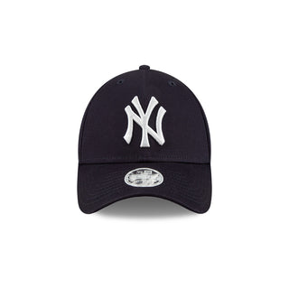 New Era NY Yankees MLB League Essentials 9FORTY Black