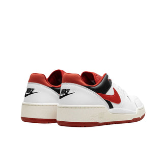 Tenis hombre Nike Full Force Low Blanco Rojo vista par atras
