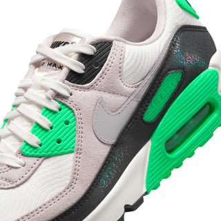 Tenis Mujer Nike Air Max 90 Scream Green vista zoom detalle