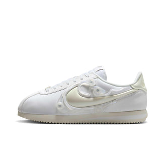 Tenis Mujer Nike Cortez LX Summit White Glass Vista lateral principal
