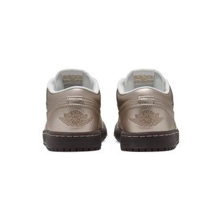 Tenis Mujer Air Jordan 1 Low SE Metallic Zinc