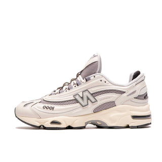 Tenis Hombre New Balance 1000 Blanco Gris vista lateral principal