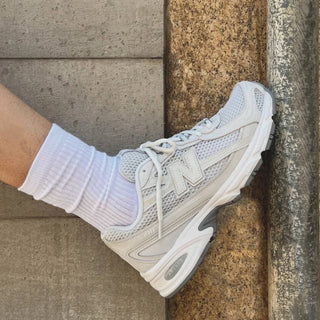 Tenis Unisex New Balance 740 Grey Reflection imagen referencia