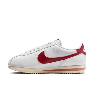 Tenis Mujer Nike Cortez White Red Stardust vista lateral principal