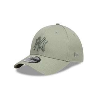 Gorra New York Yankees MLB League Essentials 9FORTY Verde Claro vista lateral principal