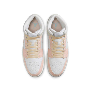 Tenis Hombre Air Jordan 1 Mid SE Blanco Rosa Crema vista par superior