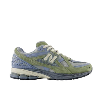 Tenis Hombre New Balance 1906 Utility Gris Verde Azul vista lateral secundaria