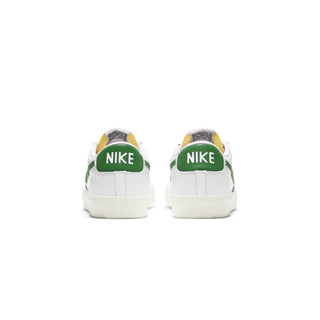 Tenis Hombre Nike Blazer Low 77 Blanco Verde vista par atras