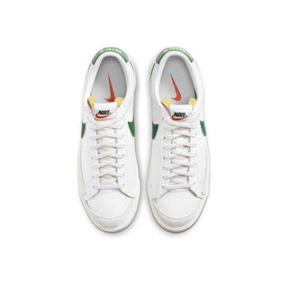 Tenis Hombre Nike Blazer Low 77 Blanco Verde vista par superior