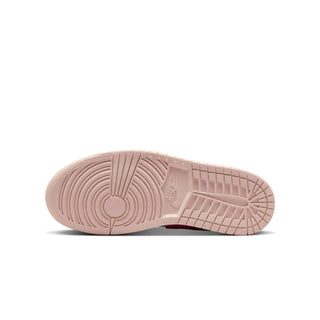 Tenis Mujer Air Jordan 1 Low SE Blanco Rosa Fresa vista suela