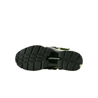 Tenis Mujer Jordan Trunner LX Verde Negro vista suela