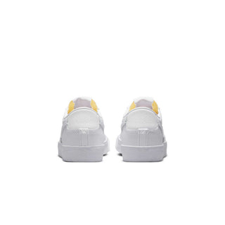 Tenis Mujer Nike Blazer Low 77 White  vista par atras