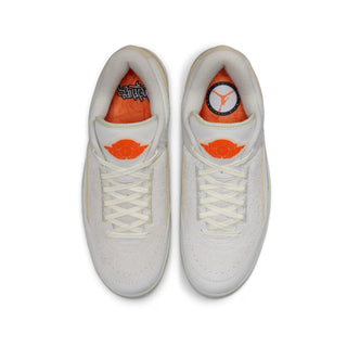 Tenis Unisex Air Jordan 2 Low Shelflife White vista par superior