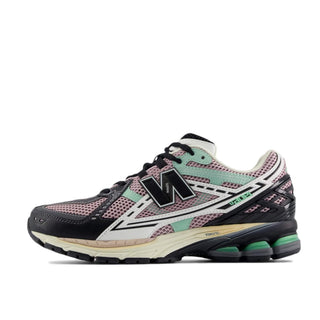 Tenis Unisex New Balance 1906 Utility Twilight Haze vista lateral principal